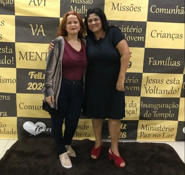 Imagem ilustrativa da imagem Filhos celebram o amor às mães em um mural virtual. Confira as homenagens!
