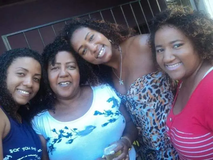 Imagem ilustrativa da imagem Filhos celebram o amor às mães em um mural virtual. Confira as homenagens!