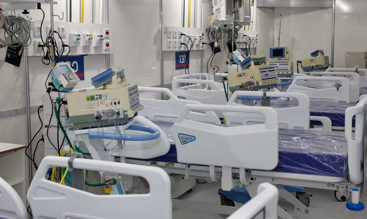 Imagem ilustrativa da imagem Só um em cada três pacientes graves sobrevive no Brasil