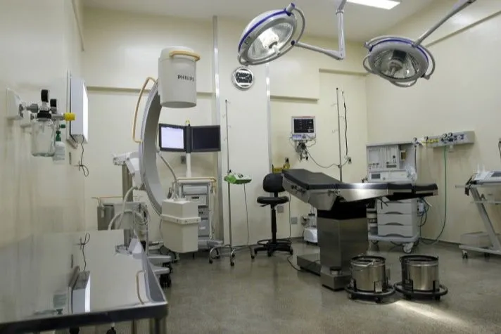 Imagem ilustrativa da imagem Médicos voltam a fazer cirurgias plásticas no Estado