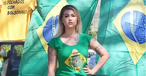 Imagem ilustrativa da imagem Sara Winter é presa pela Polícia Federal em Brasília