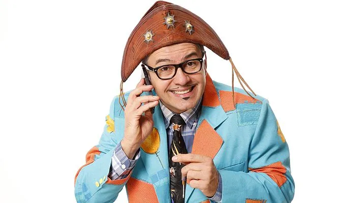 Imagem ilustrativa da imagem Show de humor com Tonho  dos Couros nesta sexta (29)