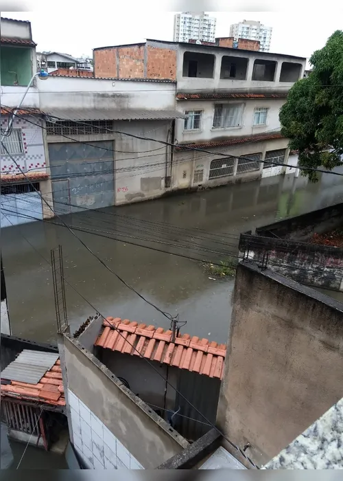 Imagem ilustrativa da imagem Chuva provoca alagamentos e instituto emite alerta