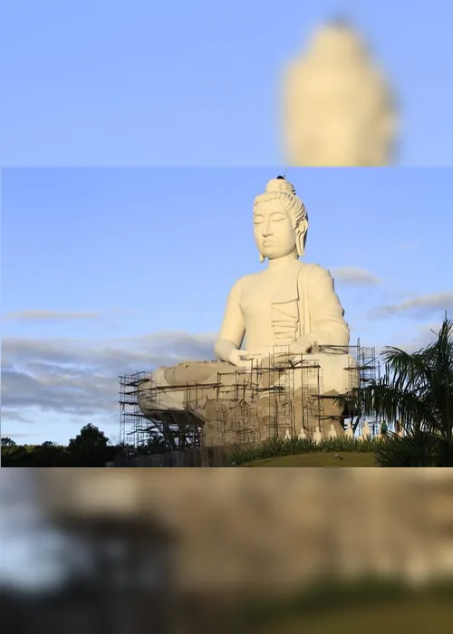 Imagem ilustrativa da imagem FOTOS | Buda gigante fica pronto em agosto