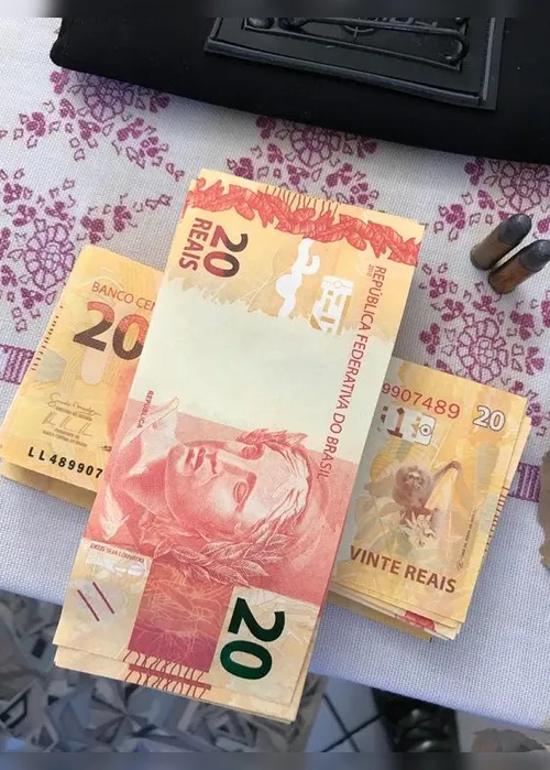 Imagem ilustrativa da imagem Polícia localiza fábrica de falsificação de dinheiro em São Paulo