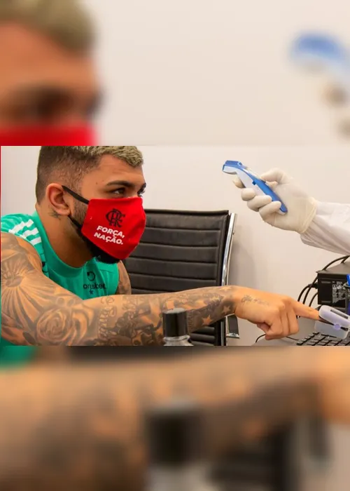 Imagem ilustrativa da imagem Flamengo descumpre ordem do prefeito e treina em campo do CT do Ninho do Urubu