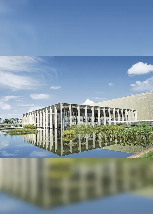 Imagem ilustrativa da imagem Itamaraty abre novo concurso com salário de R$ 19 mil