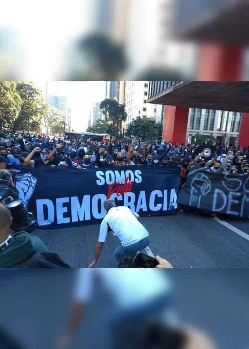 Imagem ilustrativa da imagem São Paulo tem confusão em dia de protestos