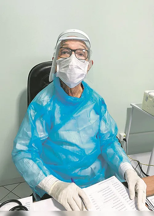 Imagem ilustrativa da imagem Huck exalta médico capixaba de 82 anos: "Mundo precisa de gente como você"