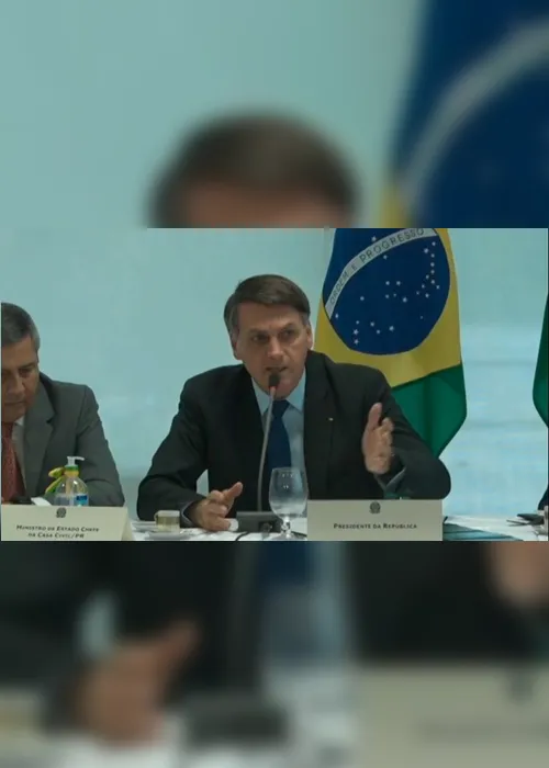 Imagem ilustrativa da imagem Em reunião com ministros, Bolsonaro critica STF e ameaça resistir a decisões da corte