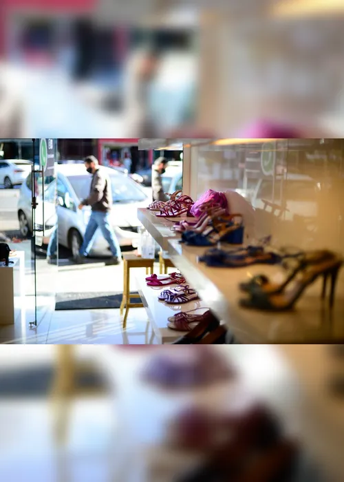 Imagem ilustrativa da imagem Na reabertura, shoppings de SP têm baixa procura