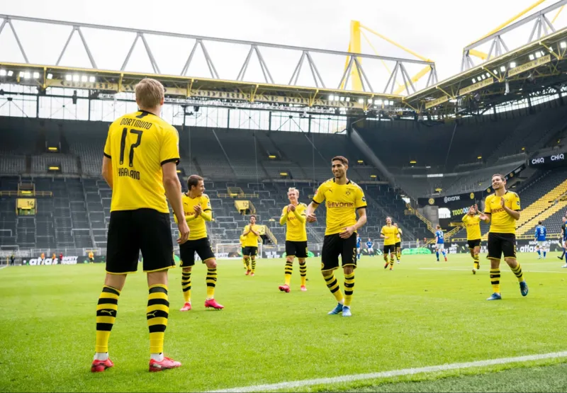 Borussia Dortmund venceu por 4 a 0