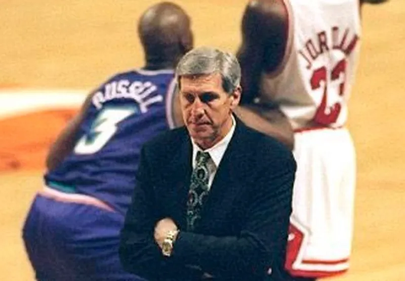 Jerry Sloan, no comando do Utah Jazz