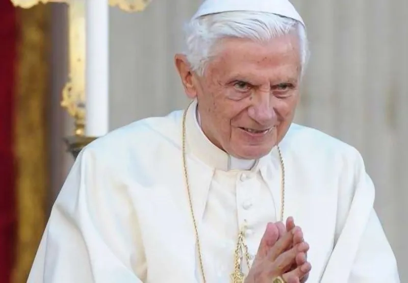 O Papa emérito Bento XVI