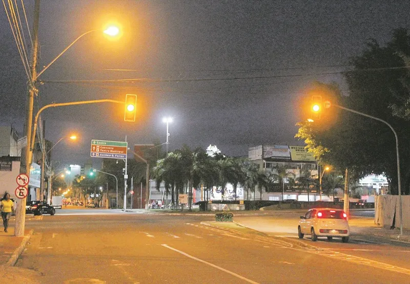 Semáforos em Vila Velha deverão ser desligados para evitar os assaltos