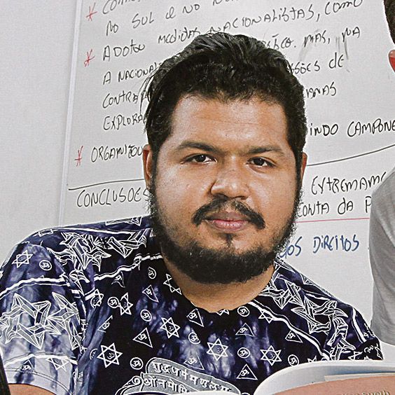 O professor Diego Matheus diz que a proposta do governo do Estado em juntar os calendários letivos de 2020 e 2021 deve ser repensada (Foto: Thiago Coutinho / AT - 03/05/2015)