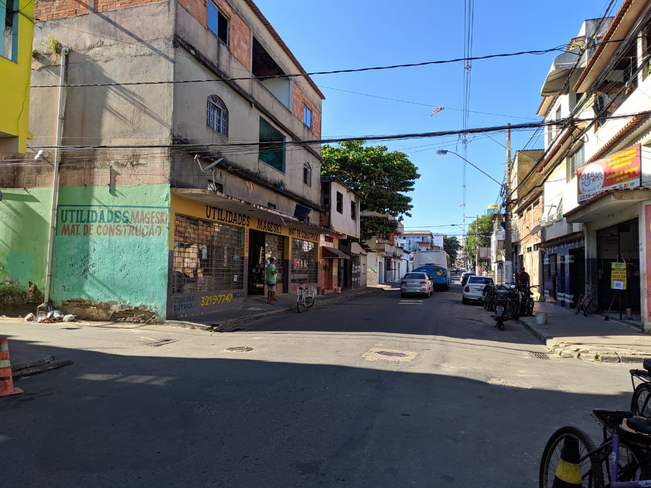 O crime aconteceu na noite de segunda-feira, em Boa Vista I, Vila Velha (Foto: Júlia Afonso)