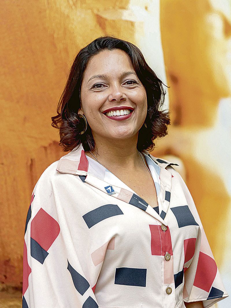 Fabíola Costa: apoio à equipe (Foto: Divulgação)