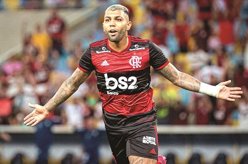 Ídolo da torcida, Gabigol se tornou a contratação mais cara da história do Flamengo. O atacante foi herói na conquista da Libertadores, ao marcar os dois gols na virada sobre o River Plate (Foto: Alexandre Vidal/ Flamengo)
