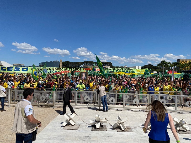 Manifestação de apoio ao presidente da República, Jair Bolsonaro na Esplanada dos Ministérios, em Brasília, no domingo, 3. (Foto: Reprodução/Twitter)