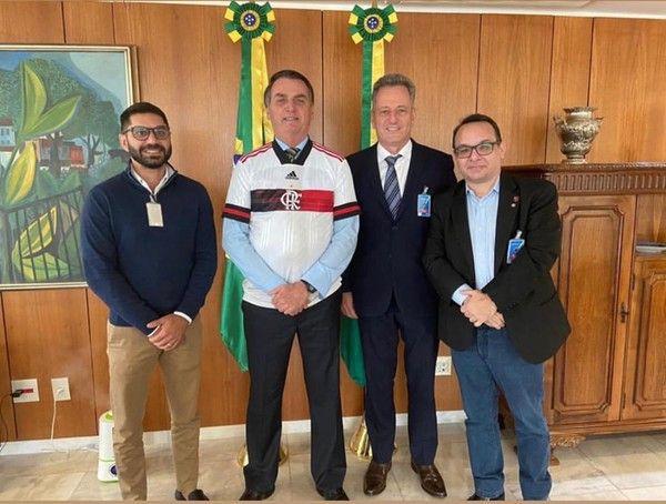 Márcio Tannure, Jair Bolsonaro, Rodolfo Landim e Alexsander Santos, em Brasília (Foto: Divulgação)