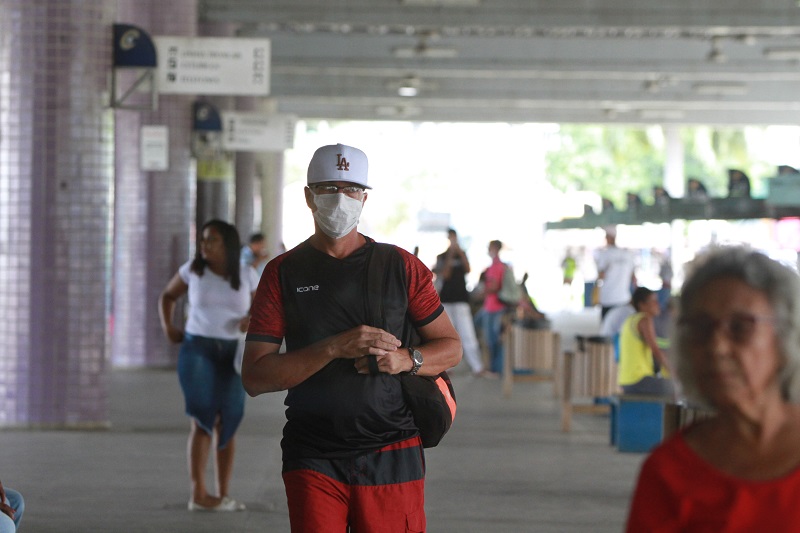 Usuários do Terminal de Campo Grande, em Cariacica, serão os primeiros a receberem máscaras em ação do Governo (Foto: Kadidja Fernandes (23/03/20))