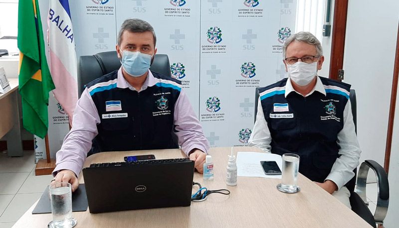 Nésio Fernandes e o subsecretário Luiz Carlos Reblin (Foto: Assessoria / SESA)