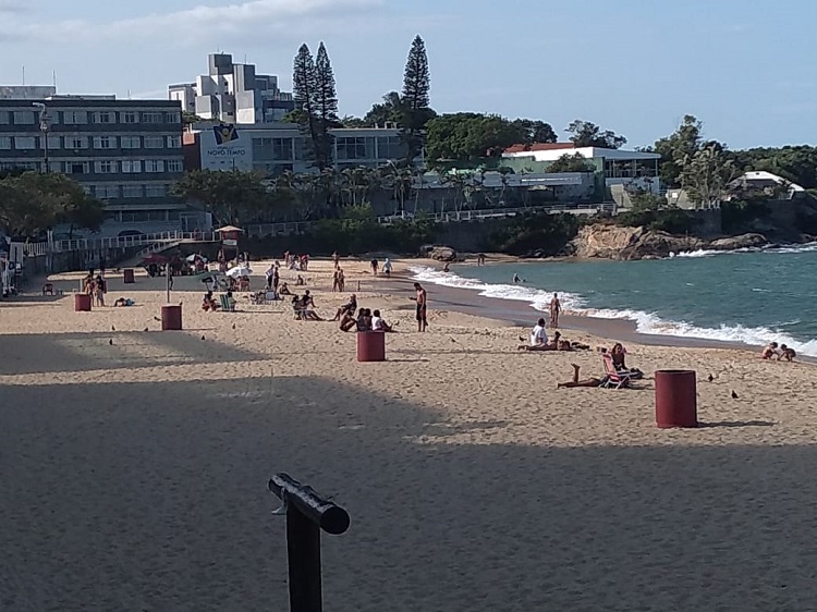 Praia da Sereia, em Vila Velha (Praia da Costa) (Foto: Fábio Nunes/AT)