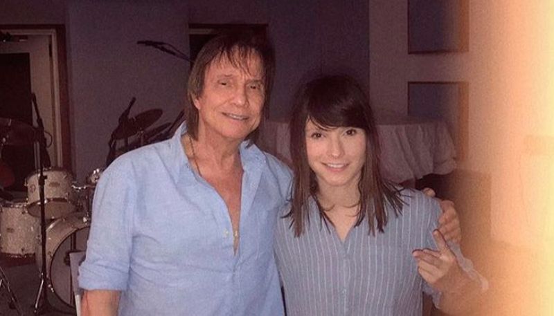 Roberto Carlos e Tamara Angel são conterrâneos de Cachoeiro (Foto: Reprodução / Instagram)