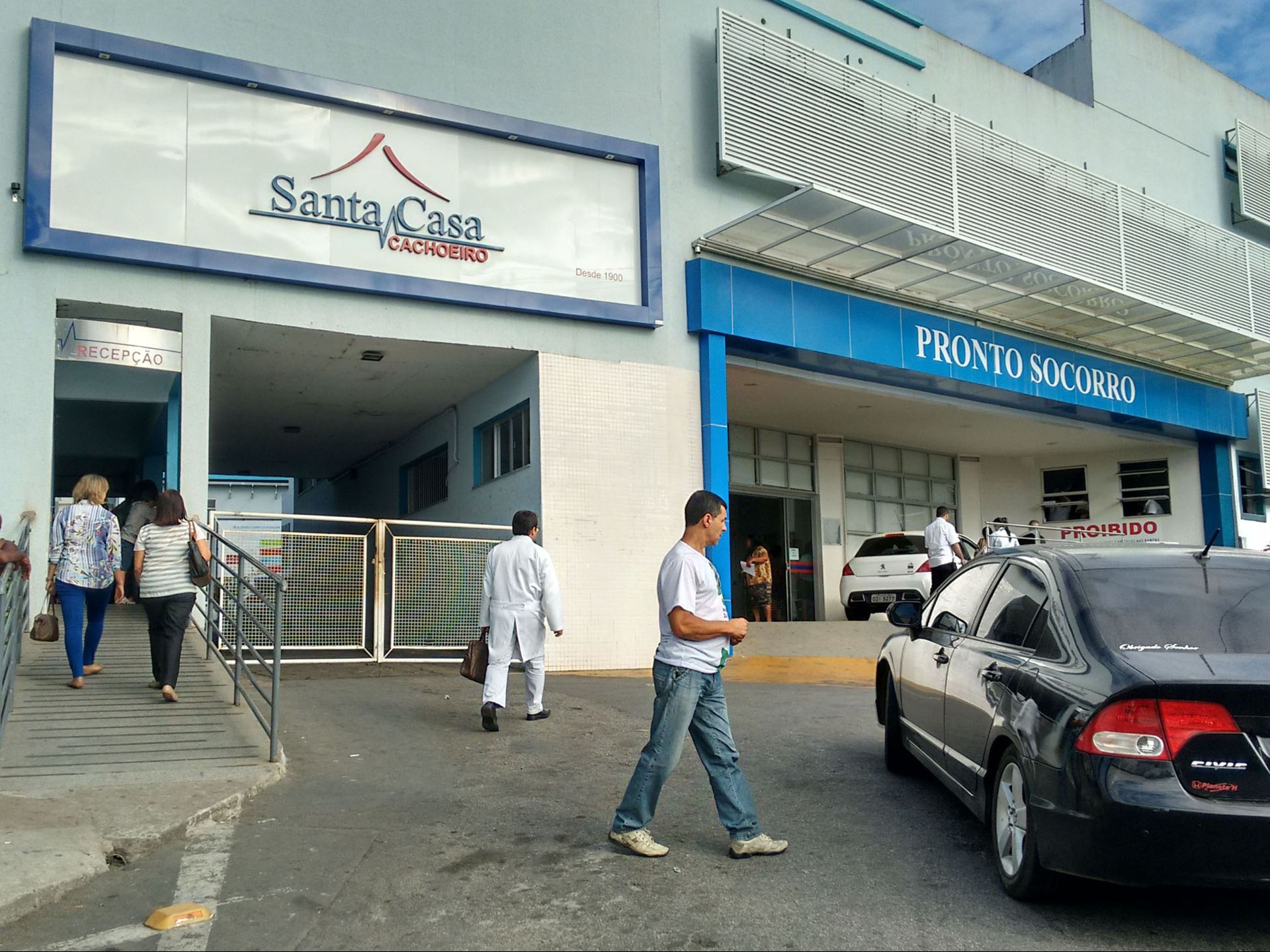 As mensagens podem ser enviadas pelo site do hospital, no endereço eletrônico http://www.santacasacachoeiro.org.br/. (Foto: Alessandro de Paula)