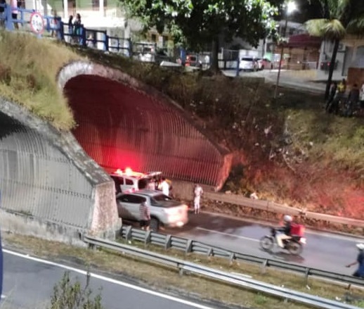 Crime aconteceu na rua Dom Pedro II, em Serra Sede. (Foto: Internauta)