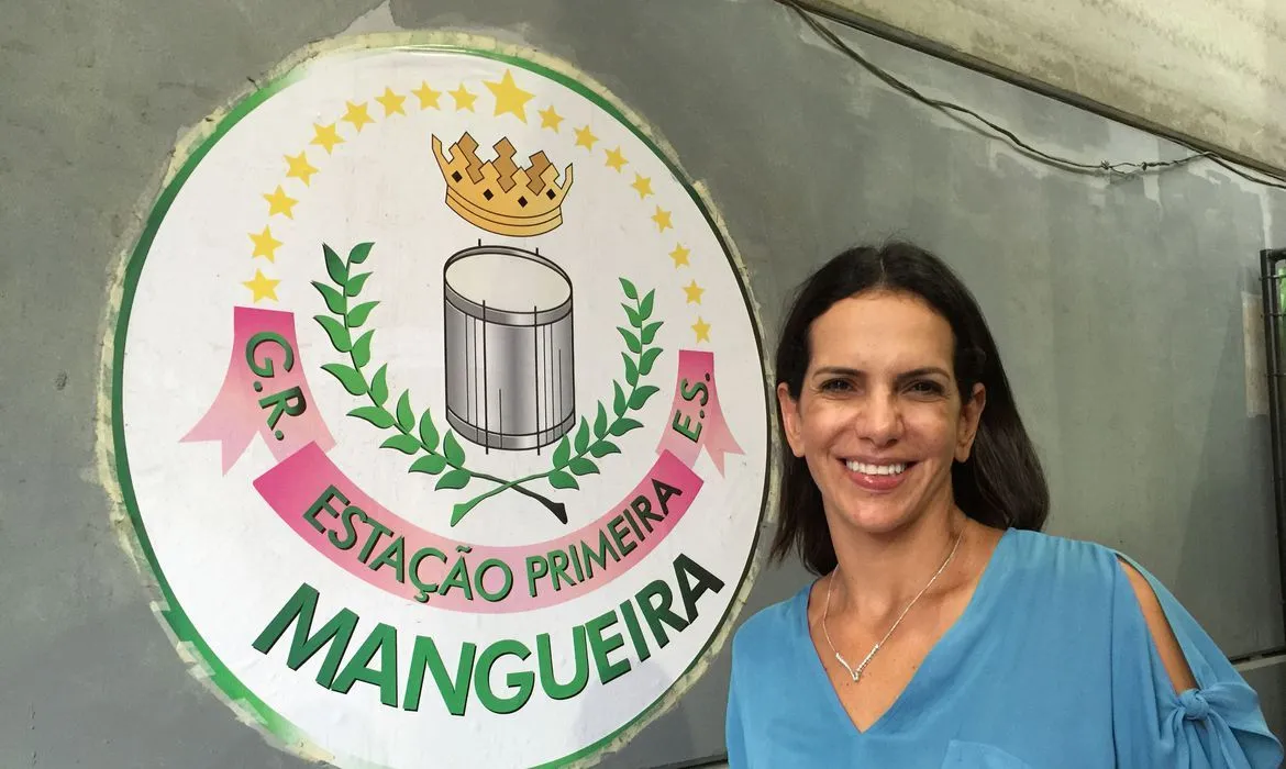 Imagem ilustrativa da imagem Covid-19: Virna, medalhista olímpica no vôlei, testa positivo