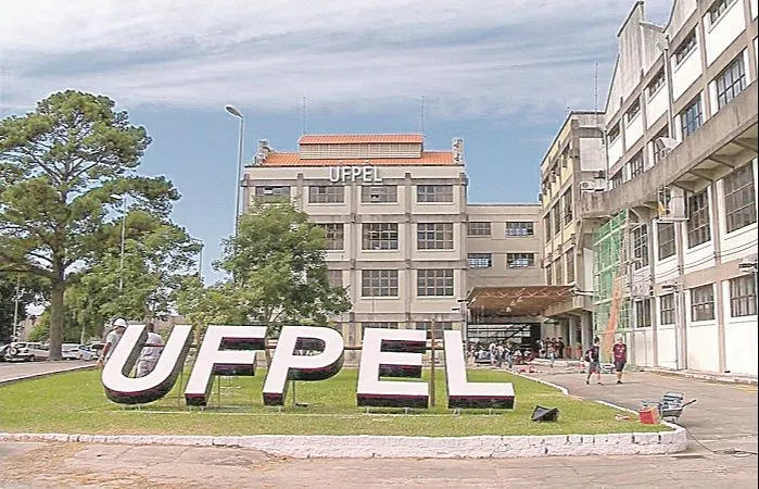 Imagem ilustrativa da imagem Universidades têm 243 oportunidades de emprego abertas