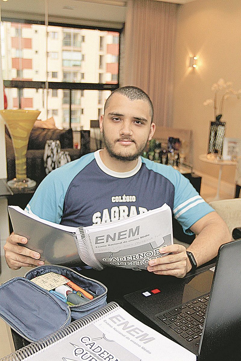 O estudante André Luís Obermüller, 18 anos (Foto: Kadidja Fernandes/ AT)