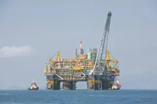 Imagem ilustrativa da imagem Lobby “segura” na ANP  venda direta aos postos