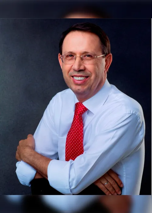 Imagem ilustrativa da imagem Empresário diz que recebeu convite para cargo no Ministério da Saúde