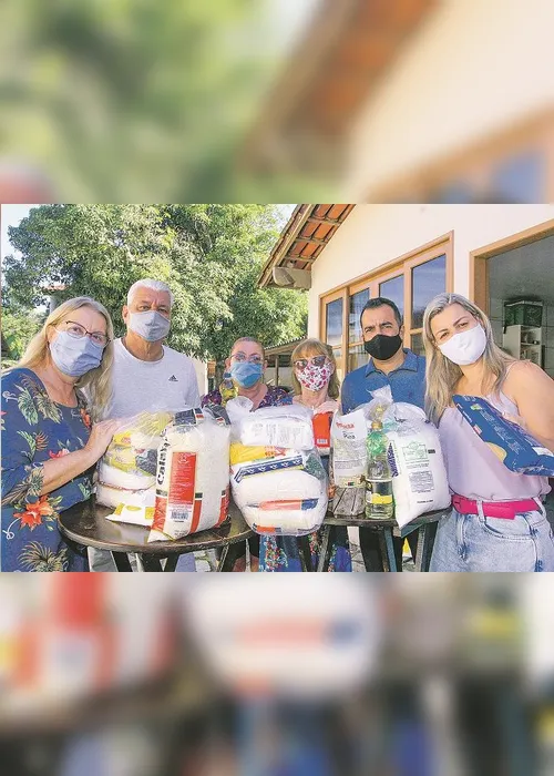 Imagem ilustrativa da imagem Irmãos ajudam a arrecadar cestas básicas