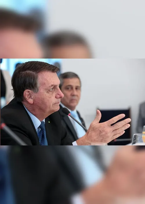 Imagem ilustrativa da imagem Bolsonaro anuncia projeto para limitar retirada de publicações de perfis das redes sociais