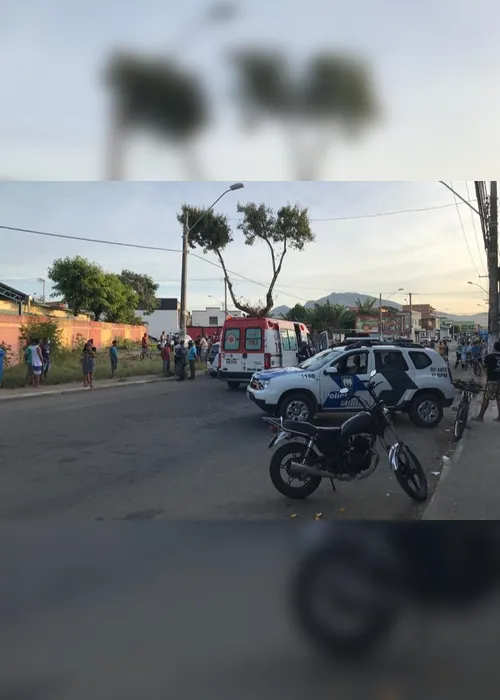 Imagem ilustrativa da imagem Jovem é morto a tiros enquanto dirigia moto na Serra