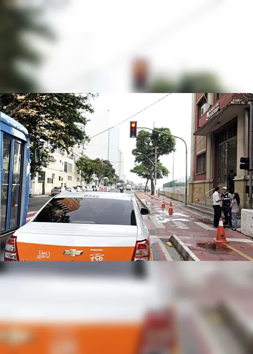Imagem ilustrativa da imagem Taxímetros não vão precisar mais ser trocados, informa Bolsonaro