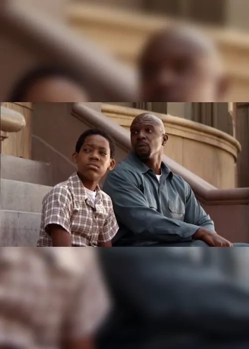 Imagem ilustrativa da imagem Atores de 'Todo Mundo Odeia o Chris' discordam sobre racismo no Twitter