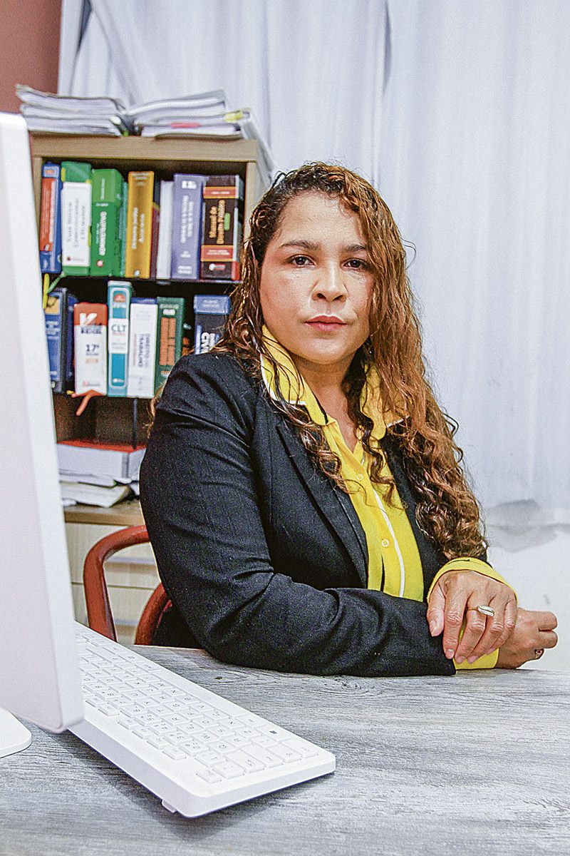 Advogada Nínive Santos, de 40 anos (Foto: Dayana Souza / AT)