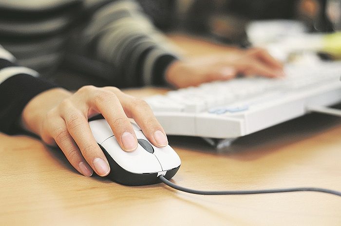 Inscrição para disputar vaga é feita pelo site da prefeitura (Foto: Arquivo/AT)
