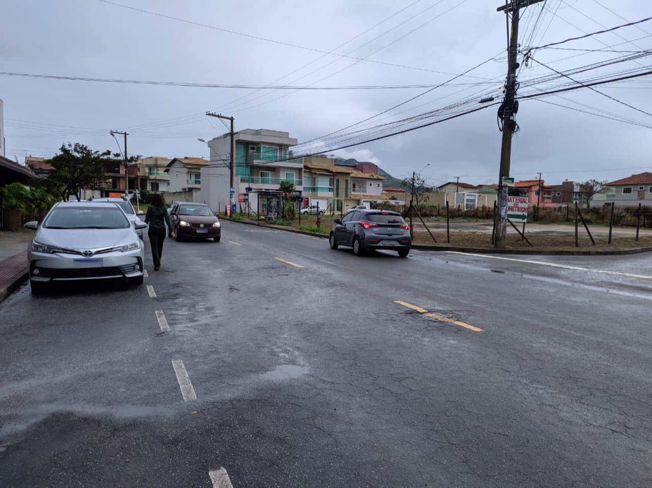 Av Braúna, em Colina de Laranjeiras (Foto: Júlia Afonso)