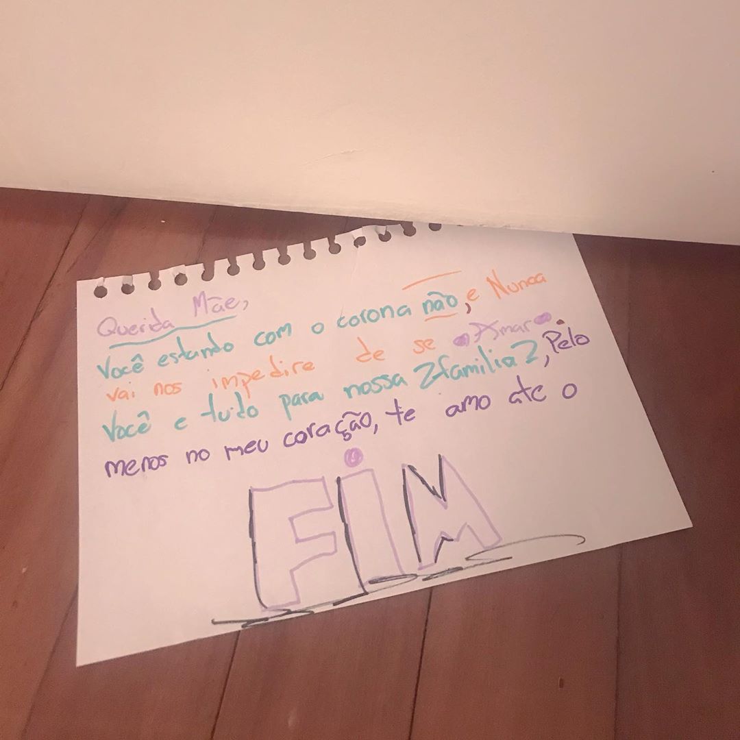 Cartinha enviada pelo filho (Foto: Reprodução Instagram @eliana)