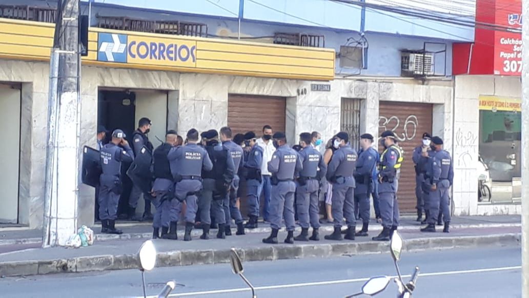 Caso aconteceu em uma agência dos Correios na Glória (Foto: Nágila Dubke)