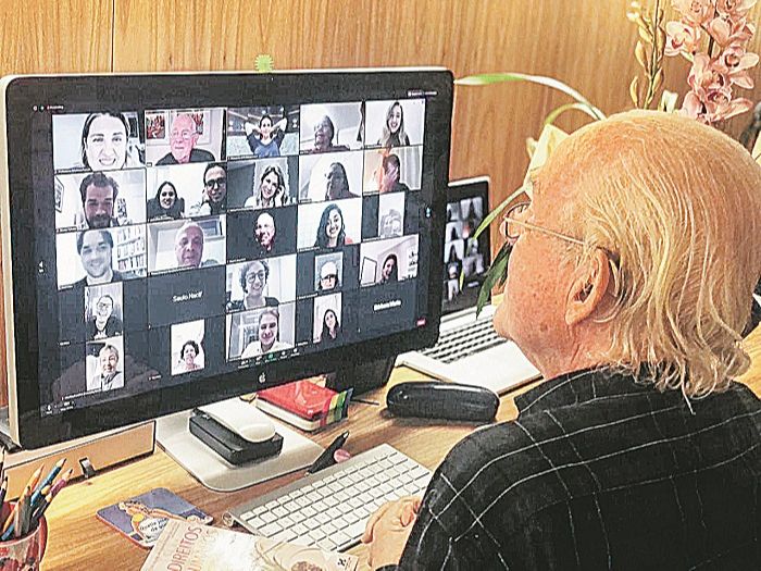 João Baptista foi surpreendido no aniversário pela homenagem online (Foto: Acervo pessoal)