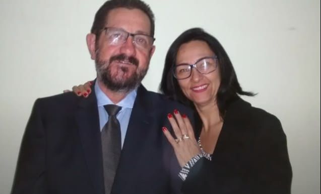 José Carlos de Almeida e Maria Aparecida de Almeida, prefeito e primeira-dama de São José do Calçado, estão curados do coronavírus. (Foto: Acervo Pessoal)