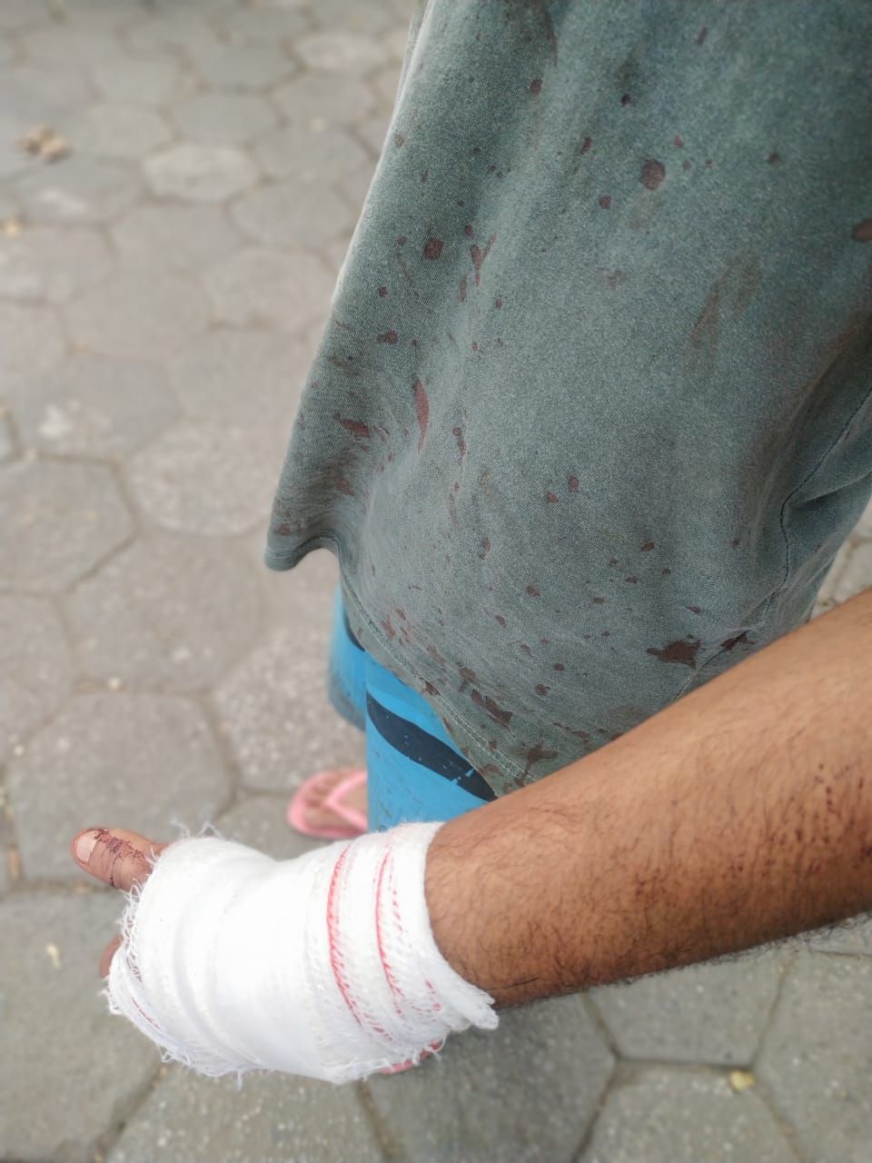 Jovem tem 23 anos e foi defender a mãe (Foto: Kananda Natielly)