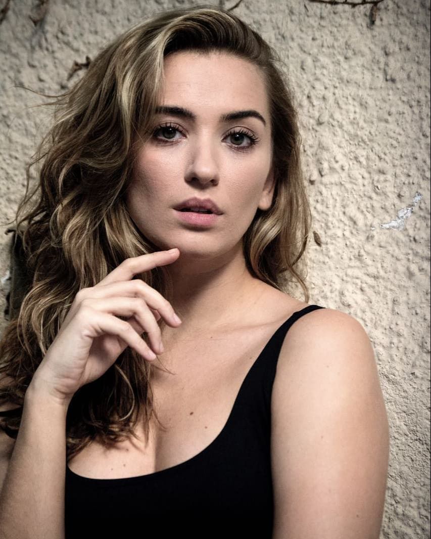 Juliana Boller interpreta Eva, uma das protagonistas de “Gênesis”, na Record (Foto: Reprodução / Instagram)